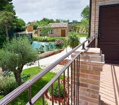 Apartamento La Collina Monsampietro Morico Exterior foto