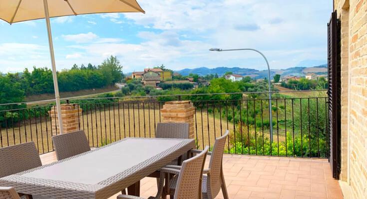 Apartamento La Collina Monsampietro Morico Exterior foto