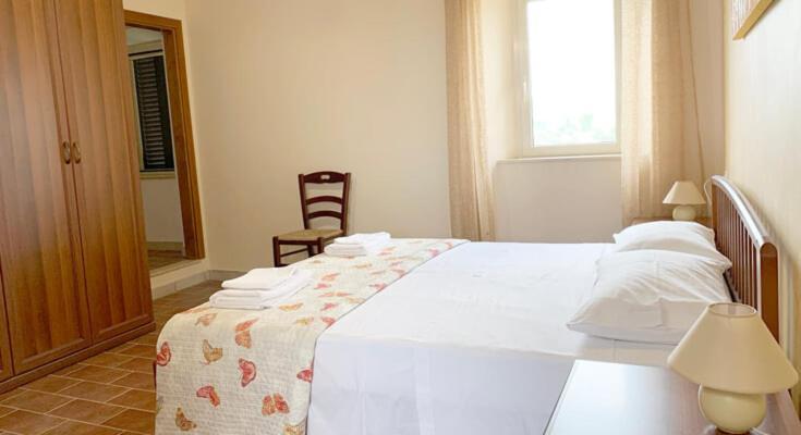 Apartamento La Collina Monsampietro Morico Habitación foto